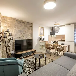 Apartment Diamond In The Heart Of The Palace, Split
