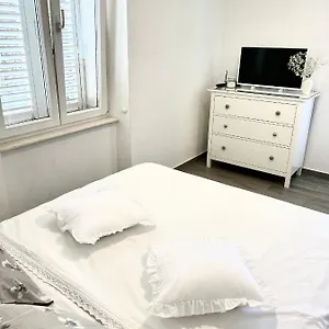 Apartment Zane Bacvice, Split
